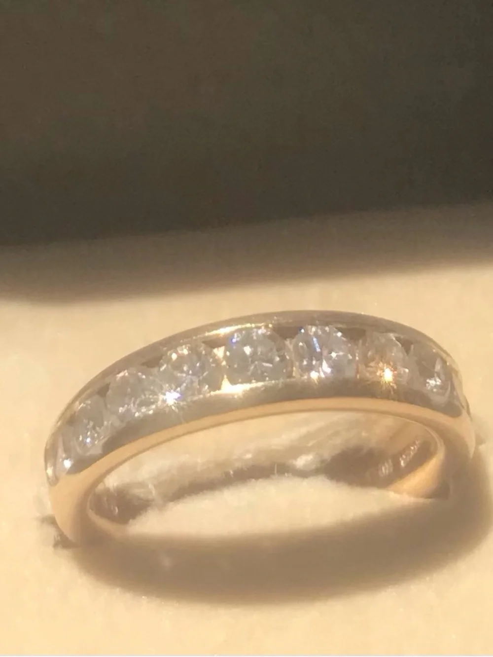 Beautiful 1 CTW Diamond Anniversary Ring Size 5 3/4